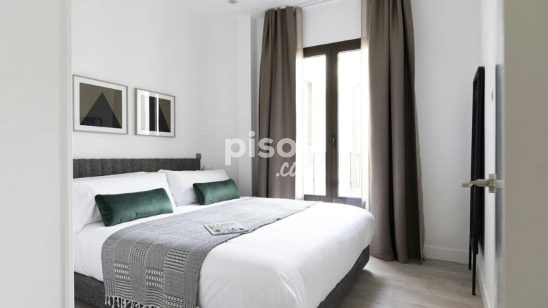 Piso en alquiler en Sol