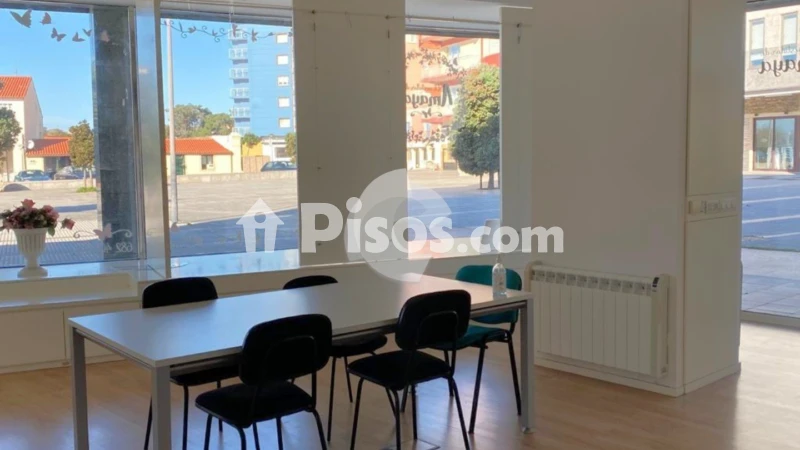 Oficina en venta en Praza Ana Kiro