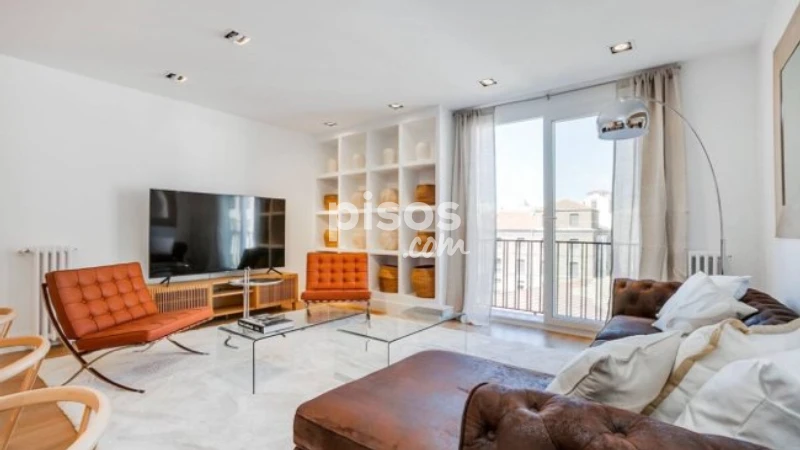 Piso en alquiler en Calle de Fernández de la Hoz, 60, cerca de Calle de García de Paredes