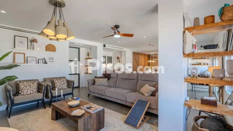 Apartament me 5 dhoma, 200 m²