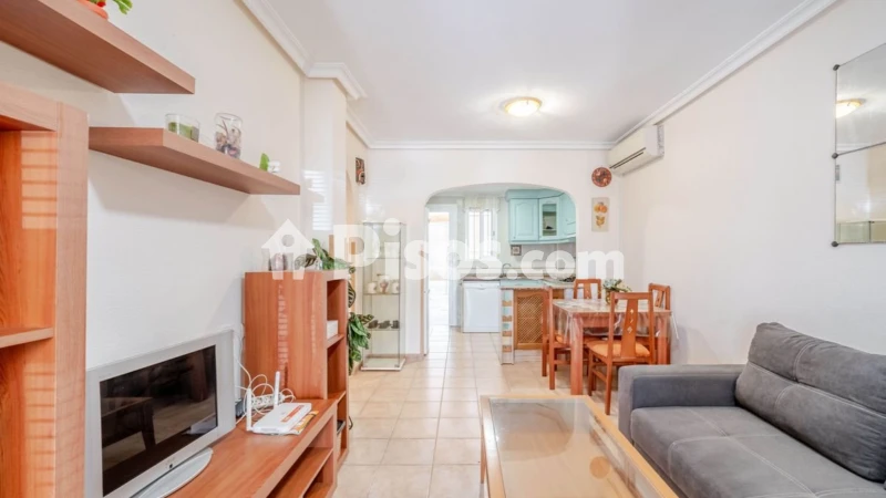 Casa – Guardamar del Segura, Urbanització Els Estanys