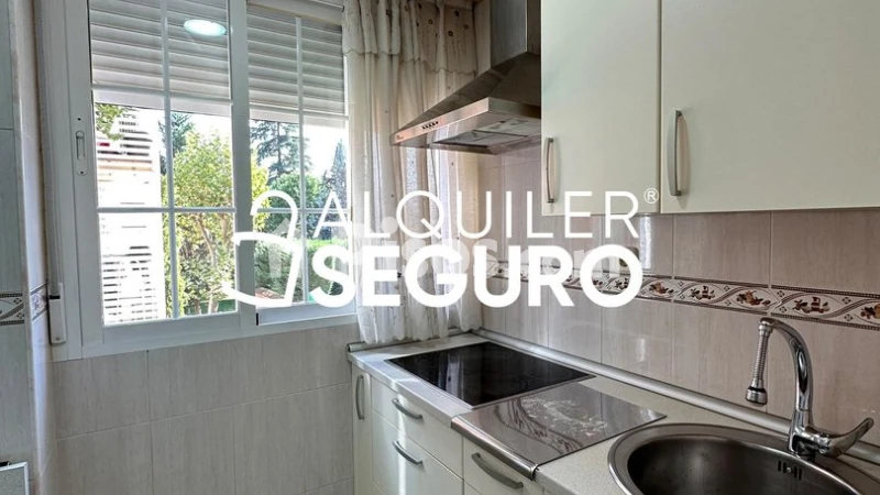 Fotografía del inmueble reportado: 1.100 €/mes — Madrid, Madrid