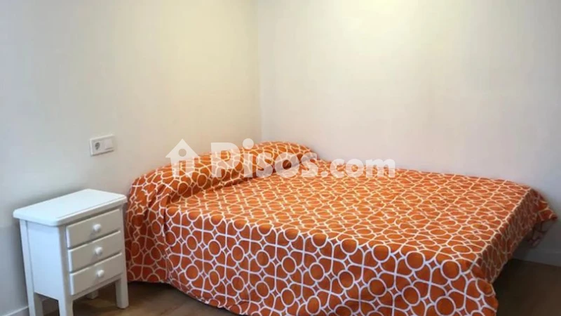 Fotografía del inmueble reportado: 700 €/mes — Valencia, Valencia