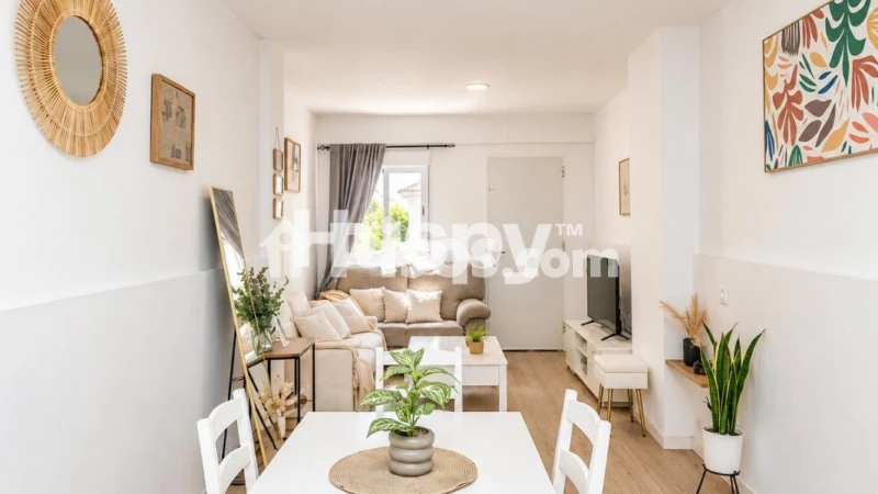 Piso en venta en Calle >C- Cerdà, Número >