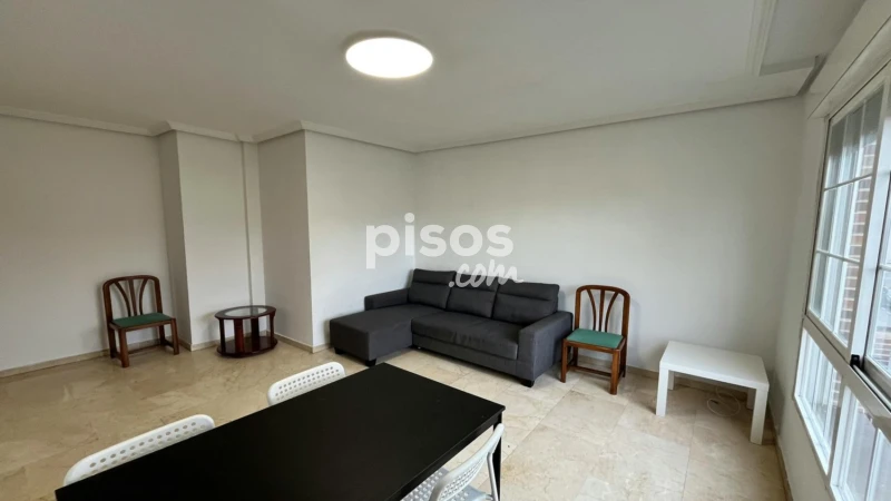 Piso en alquiler en Puerta Bonita