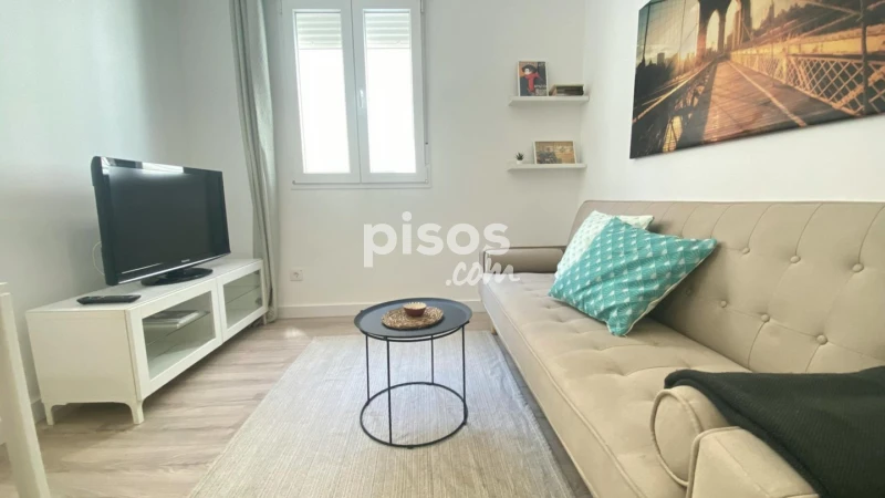 Piso en alquiler en Sol