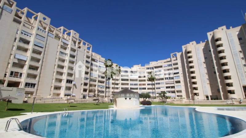 Piso – el Campello, Pla d’en Sarrió, Urbanització L'Almadrava