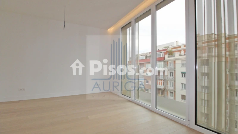 Piso en alquiler en Almagro