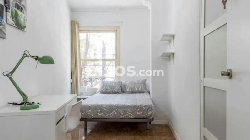 Habitación en alquiler en Gran Via, Gran Via (Distrito L'Eixample. València Capital) de 445 €<span>/mes</span>