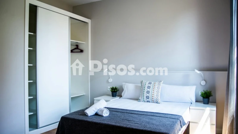 Piso en alquiler en Sants