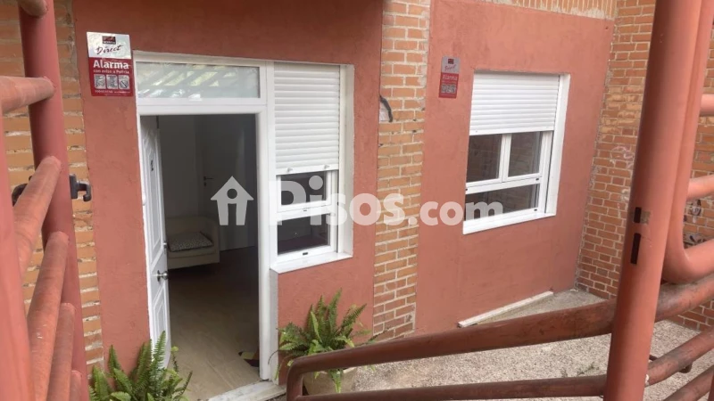 Piso en alquiler en Calle de Calí, número >