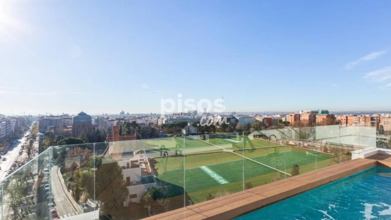 Piso en alquiler en Calle >Calle de Sta Engracia, Número >