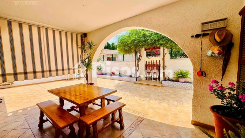 Casa – Benidorm, Pla de Maravall, la Marina Baixa