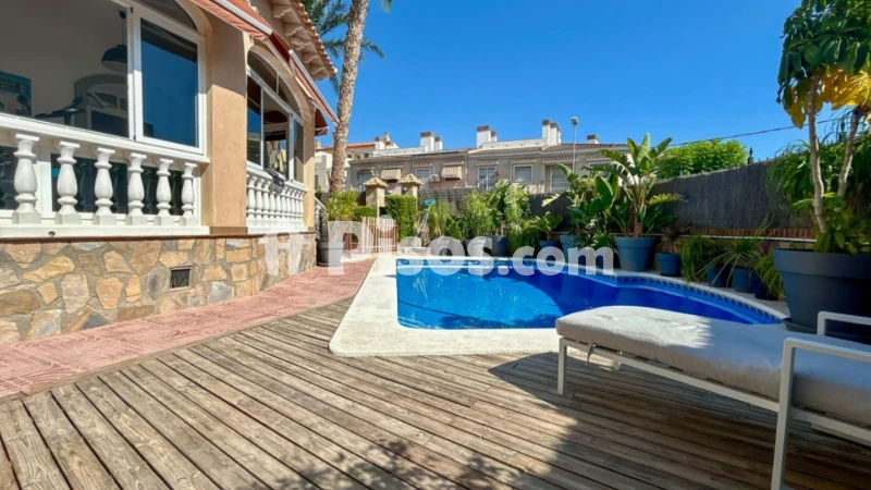 Chalet en venta en El Vincle - Vista 3