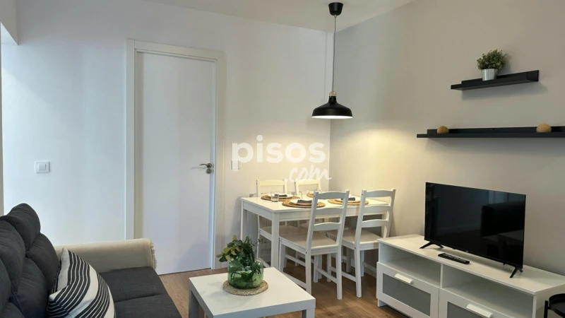 Piso en alquiler en Aluche
