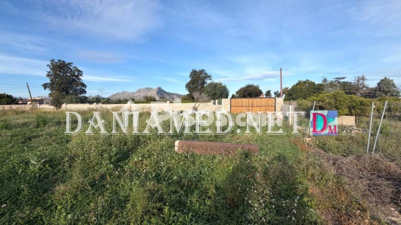 Terreno en venta en Ondara