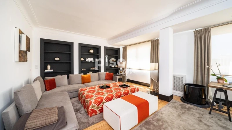 Piso en alquiler en Calle >C- de los Hermanos Bécquer, Número >