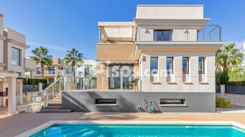 Pis – Orihuela, Urbanización Monte Golf Fase VII, Villa Martín