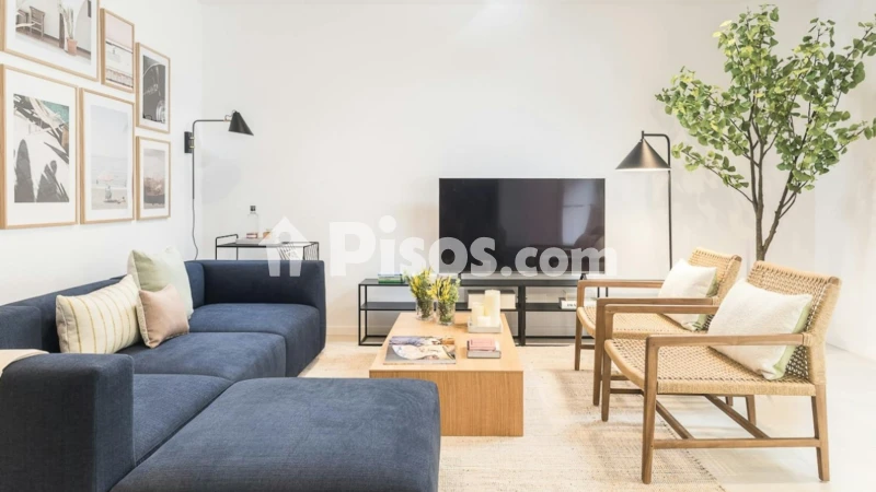 Piso en alquiler en La Salut