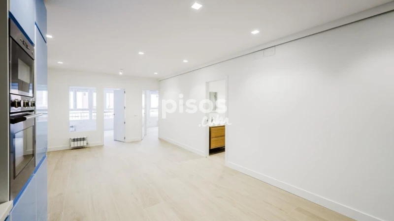 Piso en alquiler en Calle >C. Edgar Neville, Número >