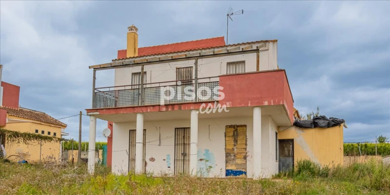 Casa en venta en Calle los Girasoles, Villaverde del Río de 120.000 €