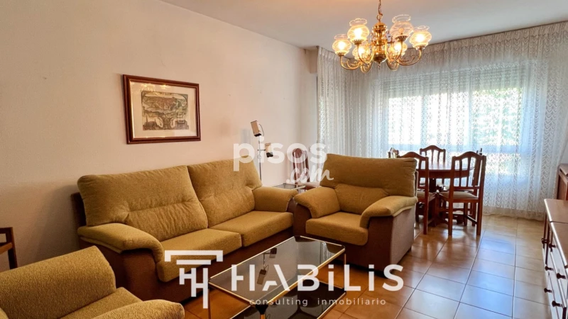 Piso en alquiler en La Reconquista-Santa Teresa, La Reconquista-Santa Teresa (Distrito Zona Nueva. Toledo Capital) de 990 €<span>/mes</span>