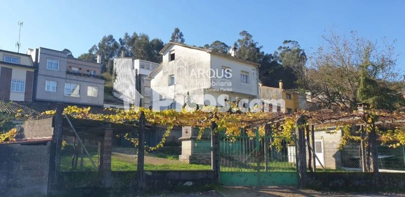 Terreno en venta en Padrón
