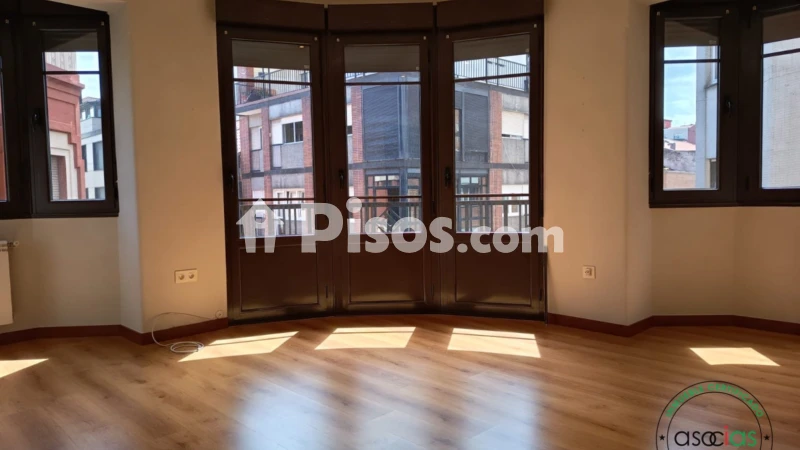 Fotografía del inmueble reportado: 1.100 €/mes — Asturias, Asturias