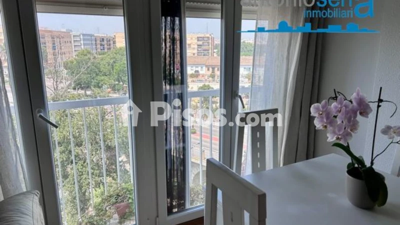 Fotografía del inmueble reportado: 1.200 €/mes — Valencia, Valencia