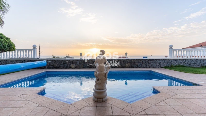 Chalet en venta en Playa La Arena, Santiago del Teide de 1.150.000 €