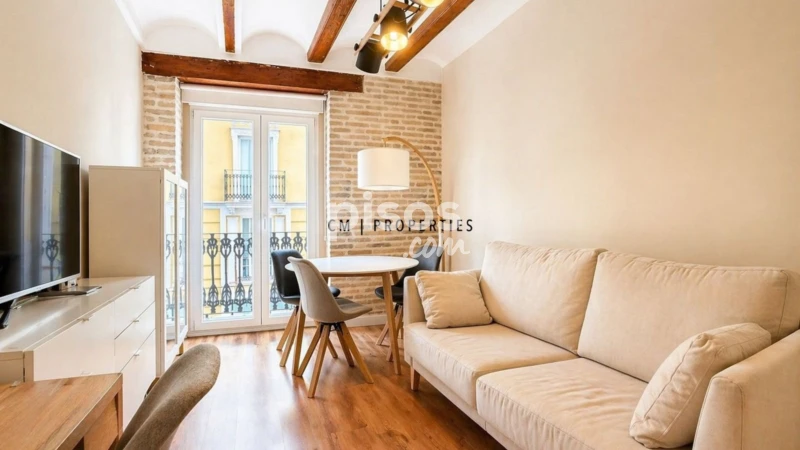 Piso en alquiler en Calle de Gandía