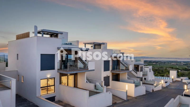 Casa – San Miguel de Salinas, Urbanización Ciudad de las Telecomunicaciones