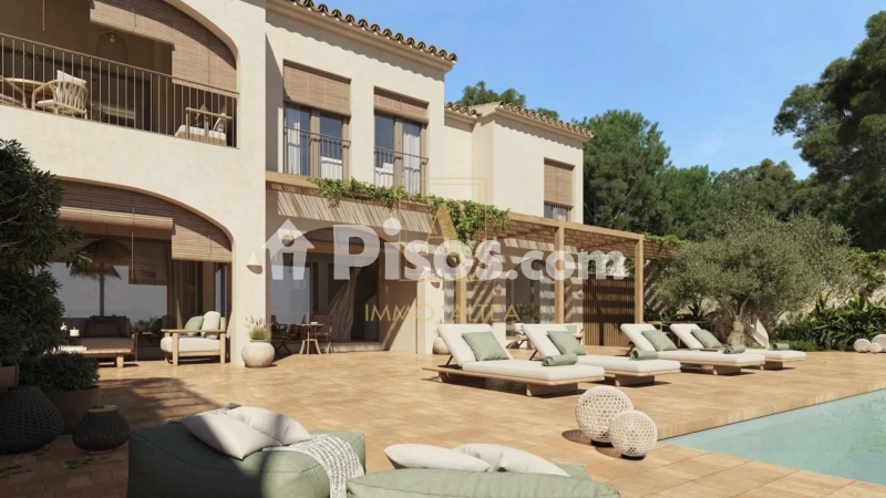 Shtëpi, tokë 1070 m²