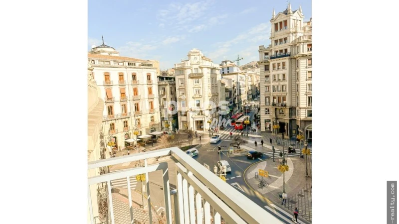 Estudio en alquiler en Centro, Figares-San Antón (Granada Capital) de 900 €<span>/mes</span>