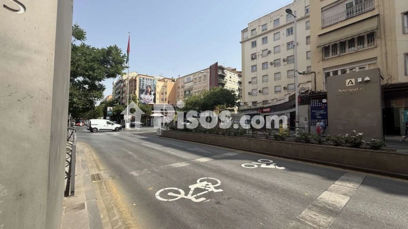 Fotografía del inmueble reportado: 1.000 €/mes — Granada, Granada