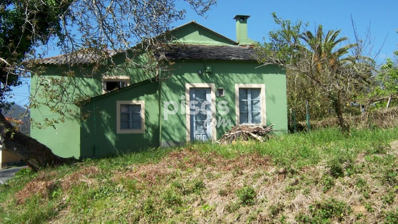 Casa en venta en Paseo Núcleo Rural, Número 525, Ortigueira de 35.000 €