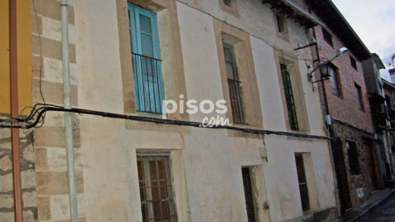 House for sale in Calle de las Parras, near Calle de Sancho Dávila, Sotillo de La Adrada of 49.000 €