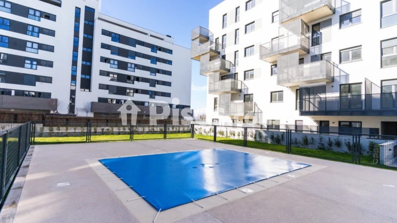 Piso en alquiler en Calle Tolerancia, s/n