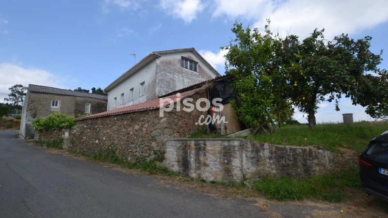 Casa pareada en venta en Pasaje Padrin, Bemantes (San Tomé). Municipio de Miño de 175.000 €