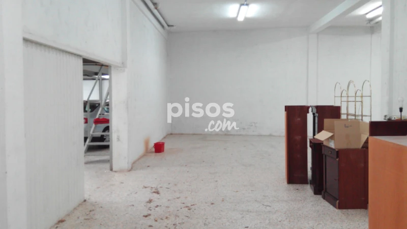 Warehouse for sale in Calle de los Banasteros, El Campillo-Norte (Logroño) of 199.000 €