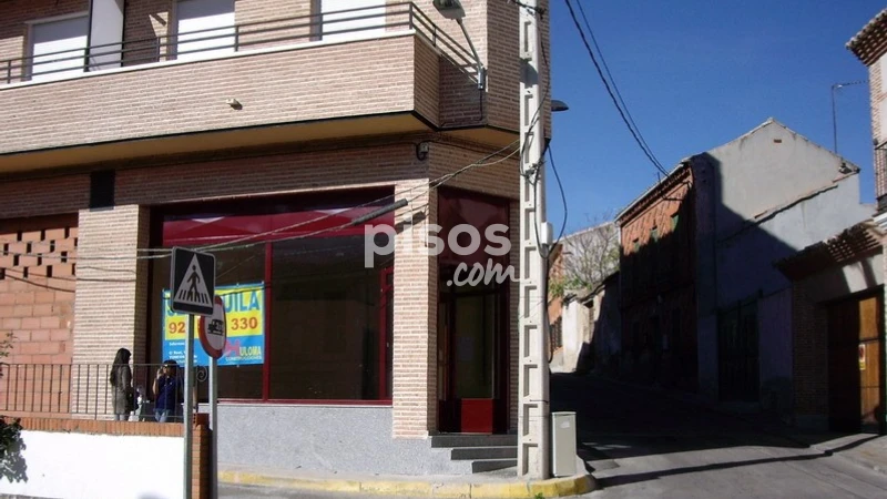 Local comercial en alquiler en Calle Real, cerca de Calle de Talavera de la Reina, Yuncos de 500 €<span>/mes</span>