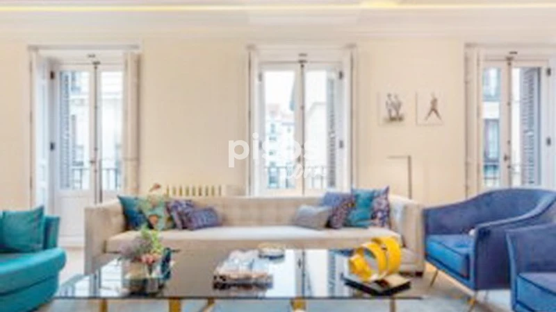 Piso en alquiler en Calle del Conde de Aranda