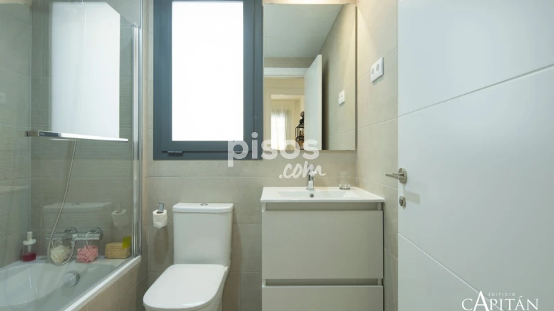Piso en venta en Calle Joaquín Turina, s/n, El Cónsul-El Romeral-La Colonia Santa Inés (Distrito Teatinos-Universidad. Málaga Capital) de 470.000 €