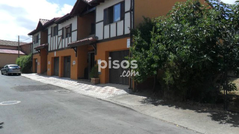 Xalet en venda a Calle Real, Villasinta (Villaquilambre) de 156.000 €