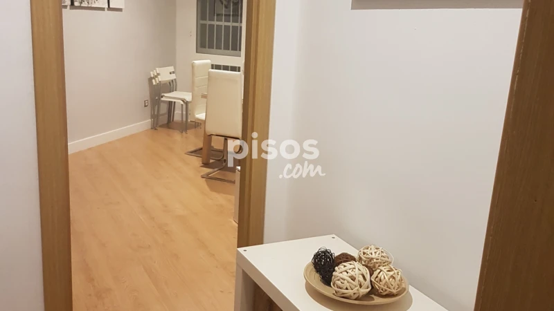 Habitación en alquiler en Avenida de San Juan de la Cruz, 27, Amate (Distrito Cerro Amate. Sevilla Capital) de 300 €<span>/mes</span>