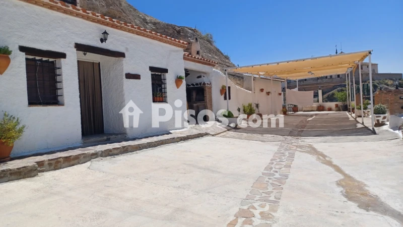 Fotografía del inmueble reportado: 400 €/mes — Granada, Granada