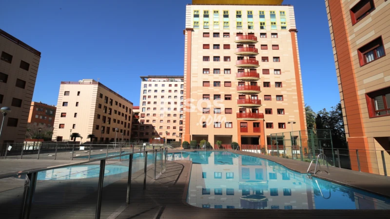 Piso en alquiler en Avenida de Finlandia, 1, Elcano-Los Bermejales (Distrito Bellavista-La Palmera. Sevilla Capital) de 1.150 €<span>/mes</span>