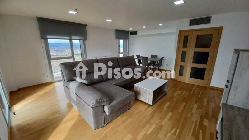 Fotografía del inmueble reportado: 850 €/mes — León, León