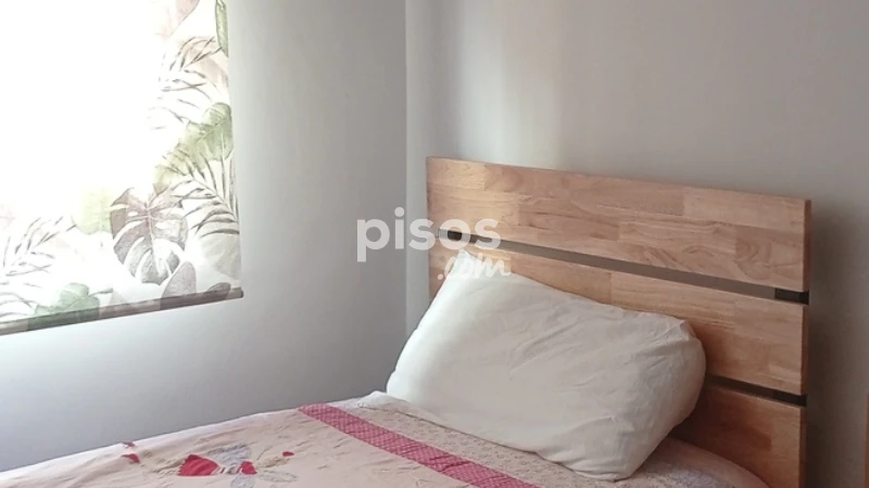 Habitación en alquiler en Avenida de Federico García Lorca, 238, cerca de Calle Ismael, Oliveros-Altamira-Barrio Alto (Almería Capital) de 260 €<span>/mes</span>