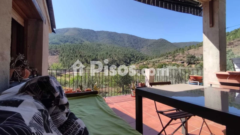 Chalet unifamiliar en venta en Calle Chabalcon, 71 - Vista 2